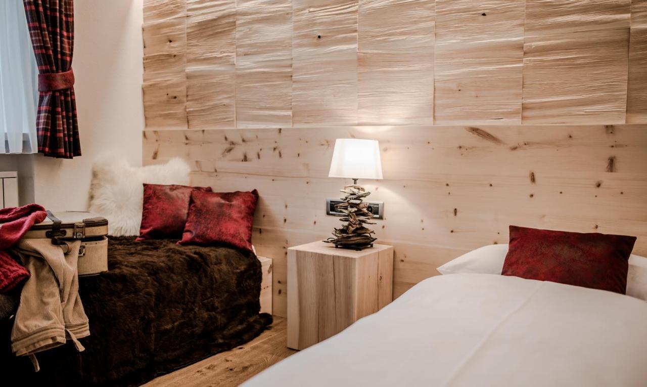 Garni Residence Soraiser Сельва-ди-Валь-Гардена Экстерьер фото