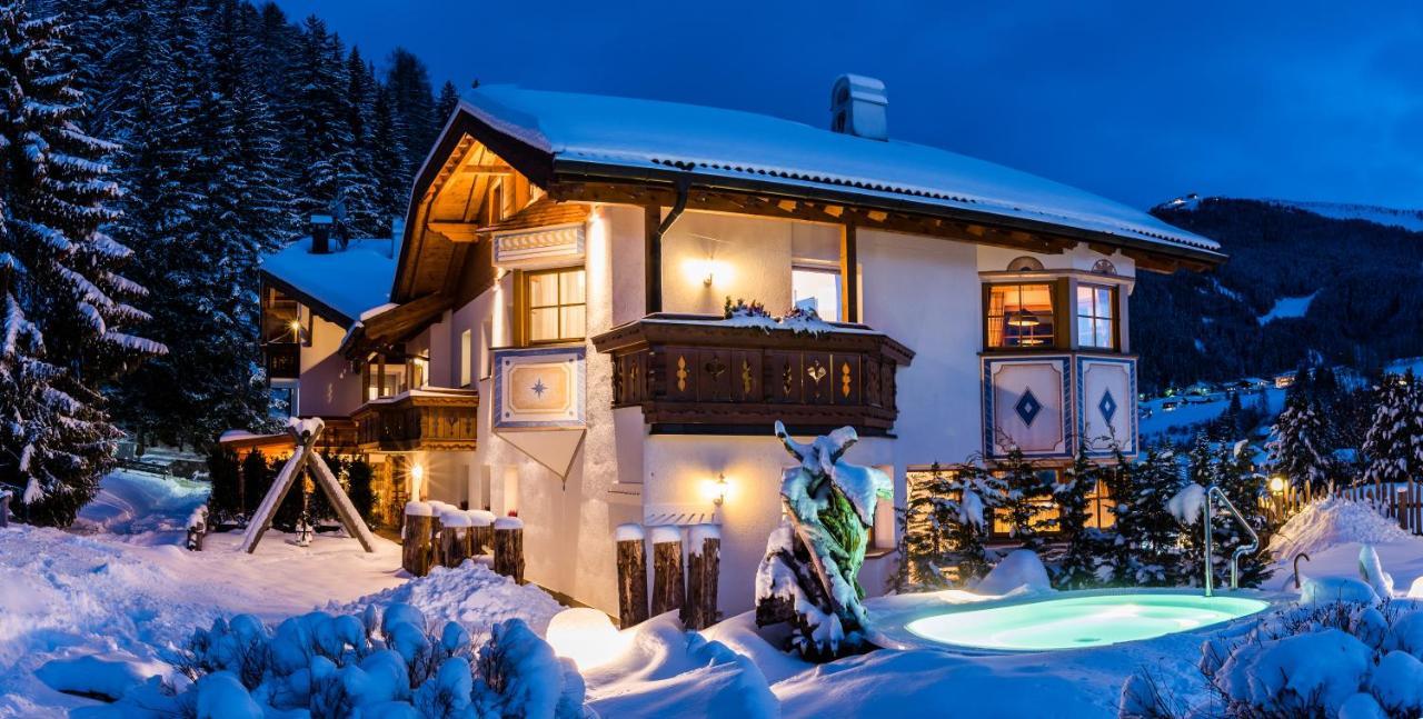 Garni Residence Soraiser Сельва-ди-Валь-Гардена Экстерьер фото